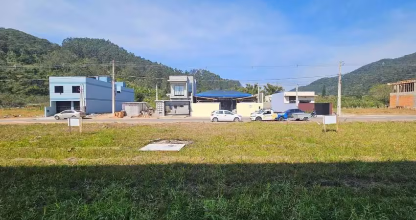 Terreno à venda no Rio Pequeno, Camboriú 