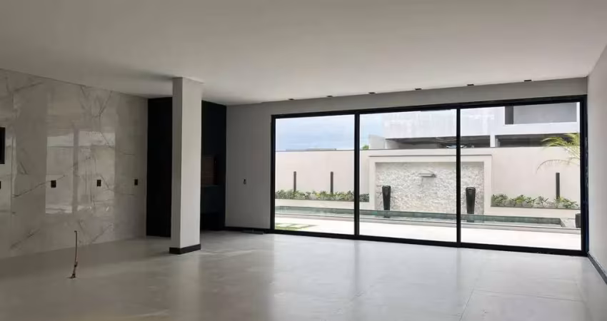 Casa com 5 quartos à venda no Santa Regina, Camboriú 