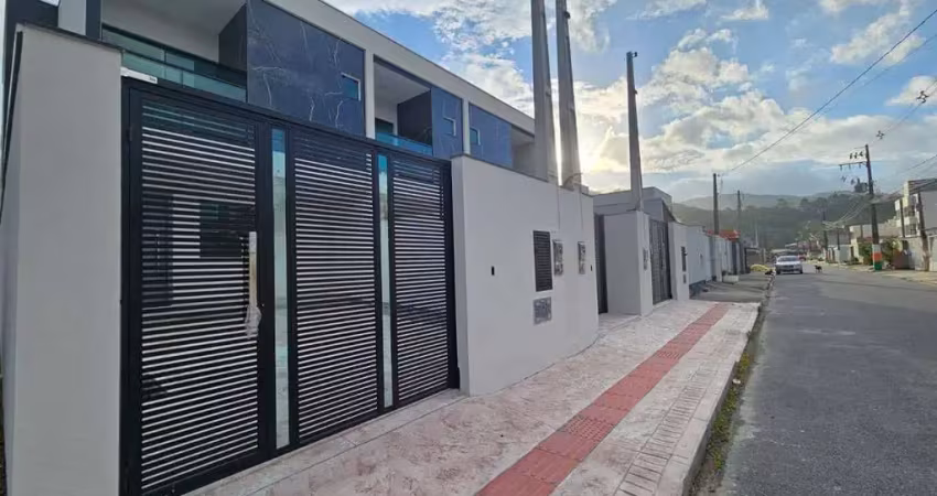 Casa com 4 quartos à venda no Rio Pequeno, Camboriú 