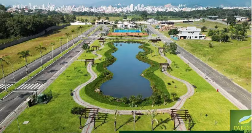 Casa com 3 quartos à venda no Centro, Camboriú 