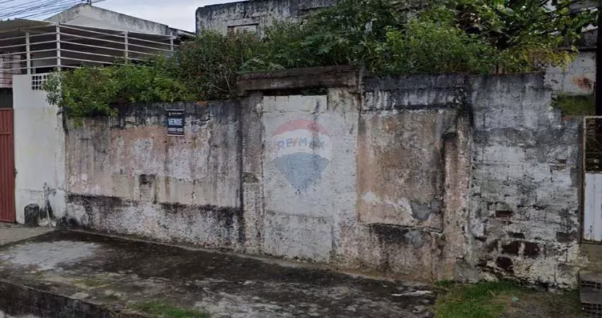 Casa em jaguaribe 'precisando de reconstrução total' (preço reduzido!)