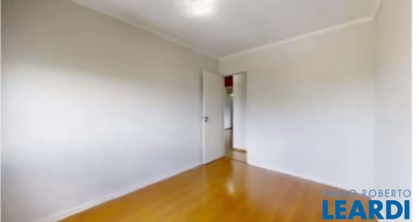 Apartamento com 2 quartos à venda na Avenida Doutor Luís Rocha Miranda, Jabaquara, São Paulo