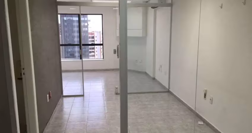 Sala comercial à venda na Rua Vergueiro, Aclimação, São Paulo
