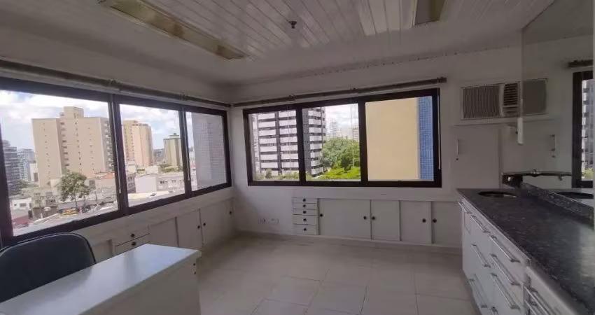 Sala comercial para alugar na Rua Fiação da Saúde, Saúde, São Paulo