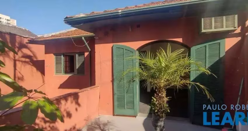 Casa com 5 quartos à venda na Rua Ouvidor Peleja, Vila Mariana, São Paulo