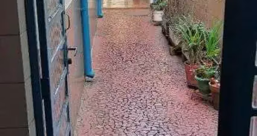 Casa com 3 quartos à venda na Avenida Doutor Hugo Beolchi, Vila Guarani, São Paulo