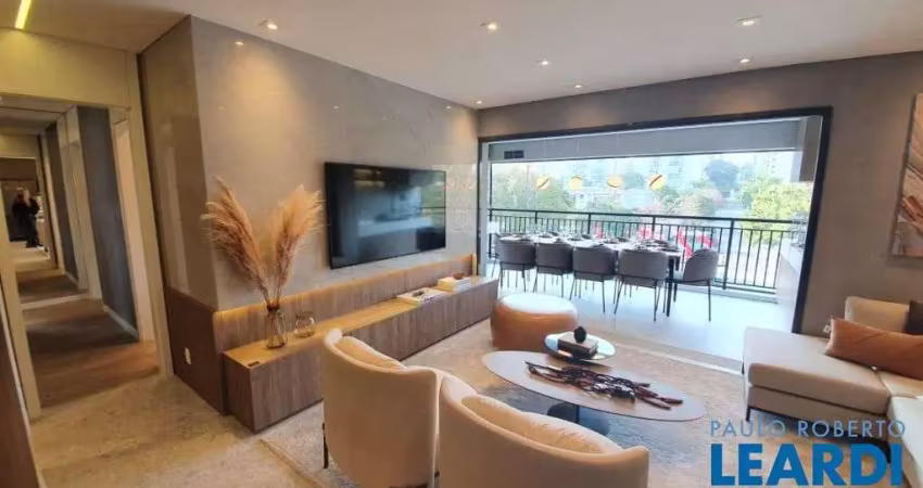Apartamento com 3 quartos à venda na Rua Princesa Isabel, Campo Belo, São Paulo