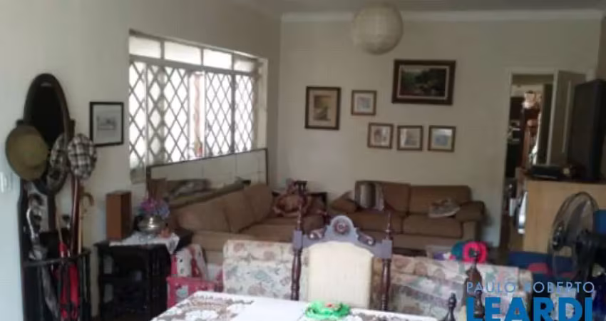 Casa com 2 quartos à venda na Rua dos Iris, Mirandópolis, São Paulo
