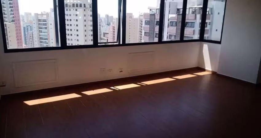 Sala comercial para alugar na Rua Veriano Pereira, Saúde, São Paulo