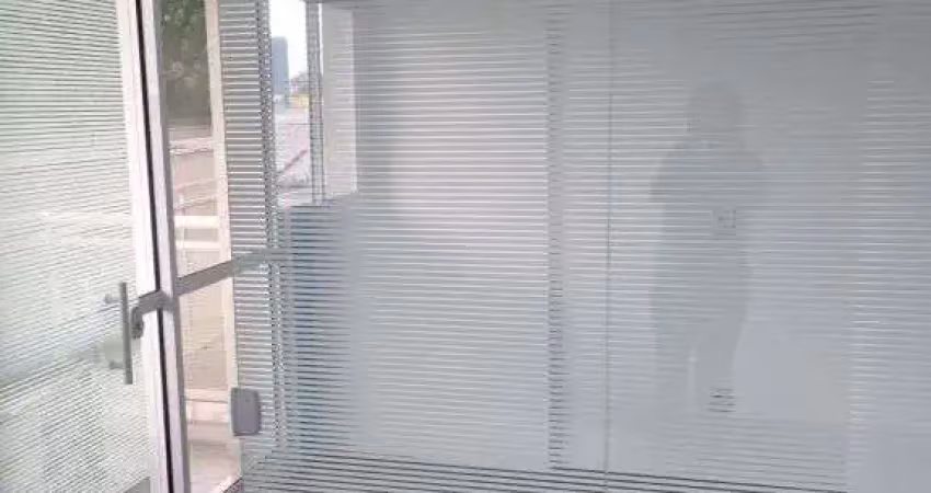 Sala comercial para alugar na Rua Silva Bueno, Ipiranga, São Paulo