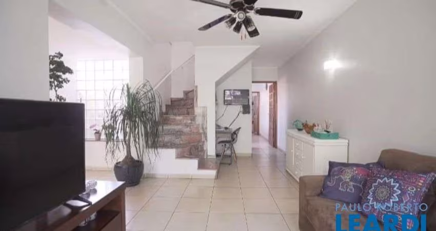 CASA ASSOBRADADA - VILA GUARANI(ZONA SUL) - SP