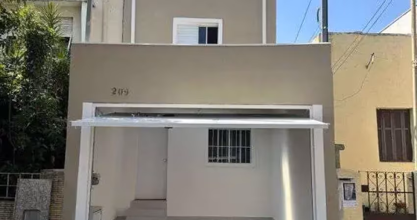 Casa com 2 quartos à venda na Rua Gama Cerqueira, Cambuci, São Paulo
