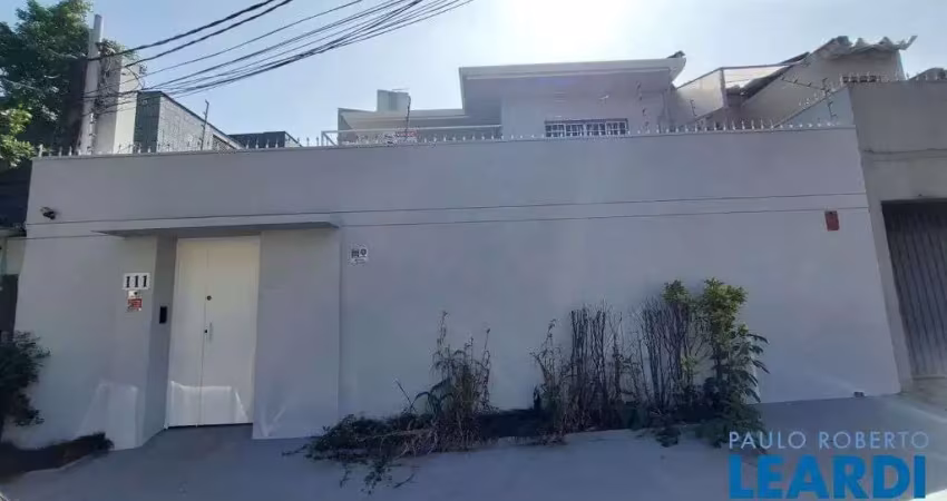 Casa com 3 quartos à venda na Rua Pedro Morganti, Vila Mariana, São Paulo