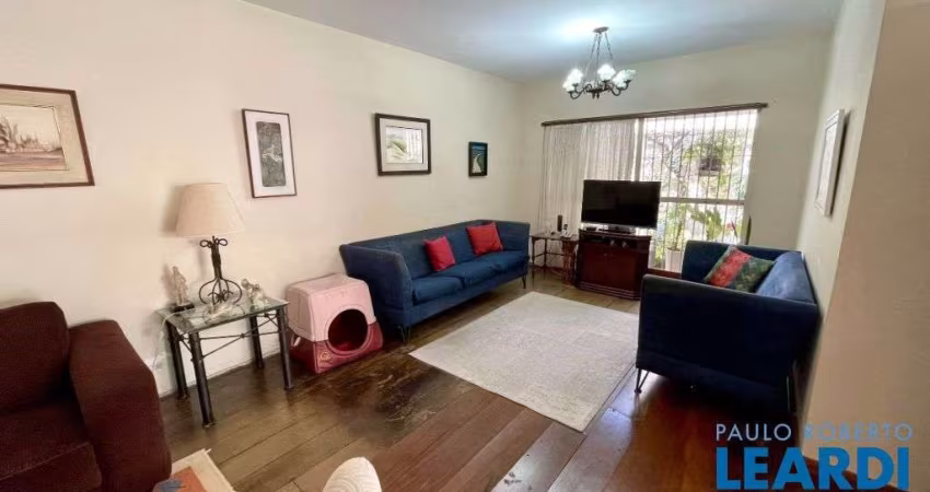 CASA ASSOBRADADA - BROOKLIN  - SP