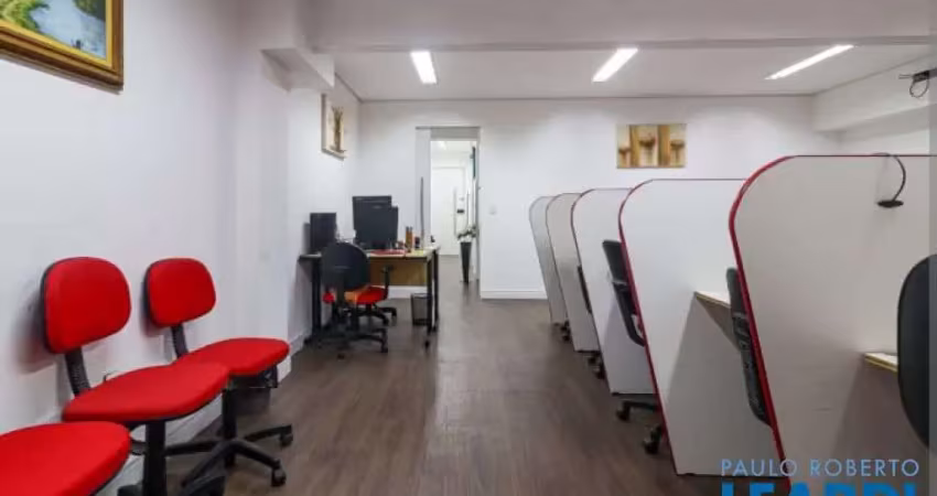Sala comercial para alugar na Avenida Brigadeiro Luís Antônio, Centro, São Paulo