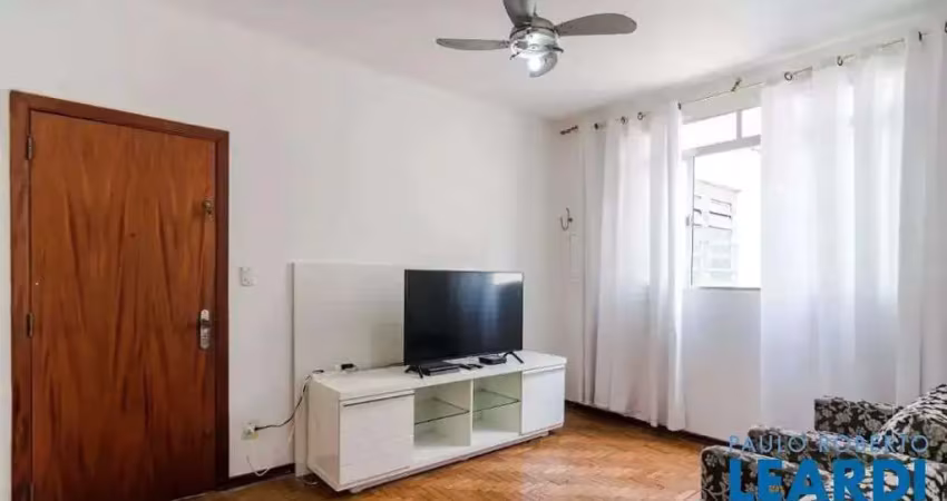 Apartamento com 2 quartos à venda na Rua Treze de Maio, Bela Vista, São Paulo