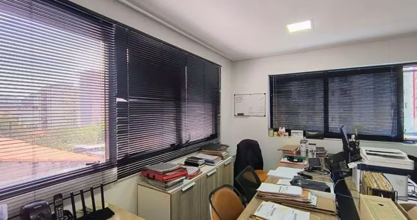 Sala comercial para alugar na Rua Carneiro da Cunha, Saúde, São Paulo