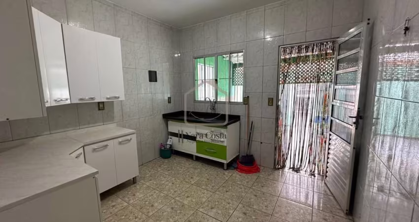 Casa para Venda em Suzano, Parque Maria Helena, 2 dormitórios, 2 banheiros, 1 vaga