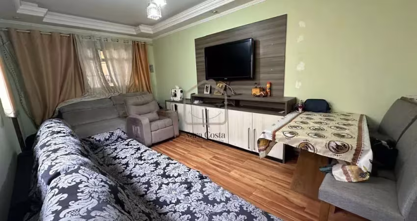 Casa para Venda em Suzano, Vila Maria de Maggi, 3 dormitórios, 2 suítes, 3 banheiros, 2 vagas