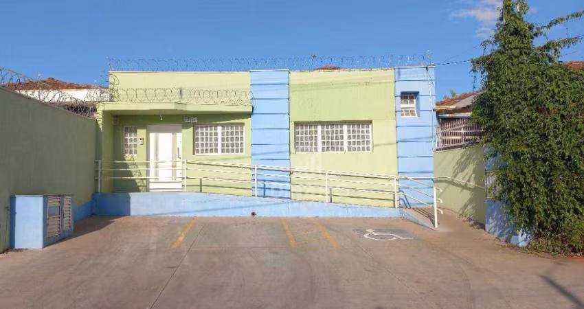 Casa à venda por R$ 900.000,00 - Jardim Sumaré - Ribeirão Preto/SP