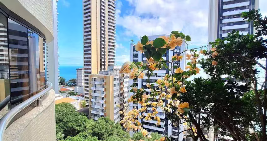 Alugo apartamento nascente com 127m² na vitória: 3 suítes, vista mar, varanda com jardim de inverno