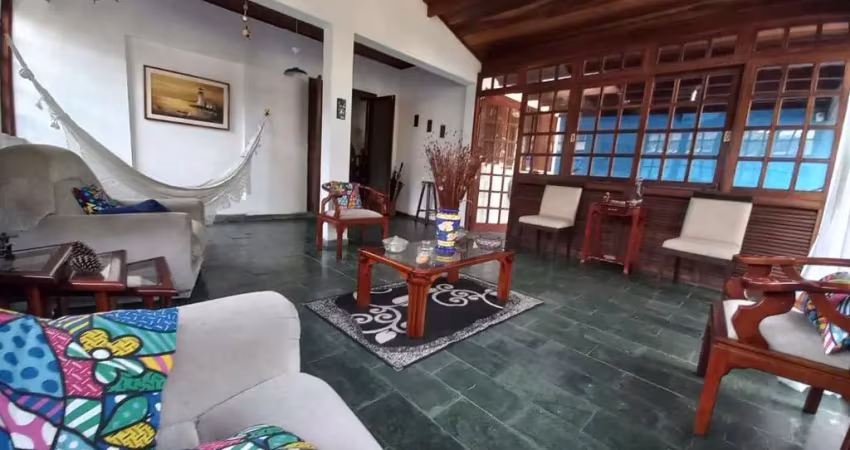Casa com 7 quartos à venda na Rua Não Informada, Tenório, Ubatuba