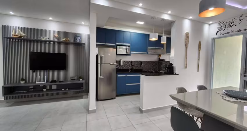 Apartamento - Padrão, para Venda em Ubatuba/SP