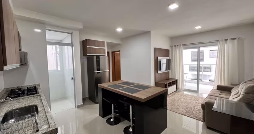 Apartamento - Padrão, para Venda em Ubatuba/SP