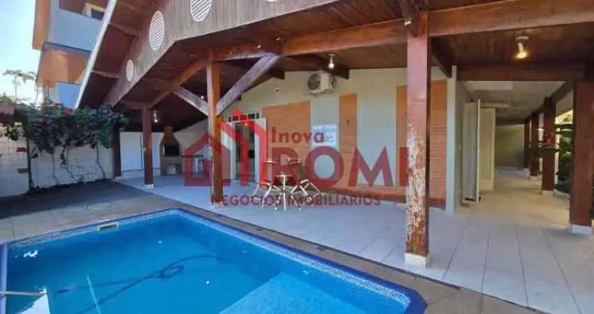 Casa com 9 quartos à venda na Rua Newton Prado de Oliveira, Praia Grande, Ubatuba