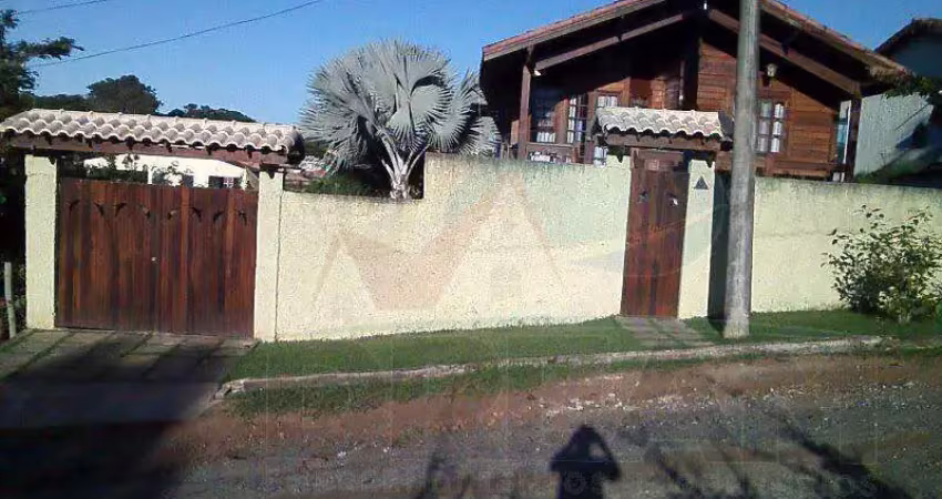 Casa para Venda em Rio das Ostras, Mar do Norte, 2 dormitórios, 1 banheiro, 3 vagas
