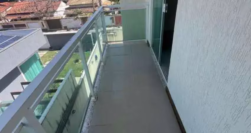 Apartamento para Venda em Rio das Ostras, Ouro Verde, 2 dormitórios, 1 suíte, 2 banheiros, 1 vaga