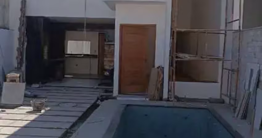 Casa para Venda em Rio das Ostras, Recreio, 3 dormitórios, 1 suíte, 2 banheiros, 3 vagas