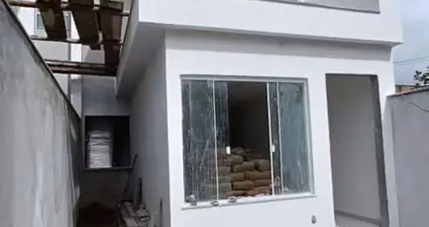 Casa para venda em rio das ostras, chacara marilea, 3 dormitórios, 1 suíte, 3 banheiros, 1 vaga