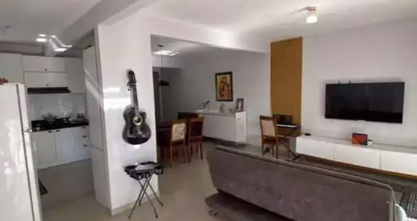 Casa para Venda em Rio das Ostras, Atlântica, 3 dormitórios, 2 suítes, 3 banheiros, 2 vagas