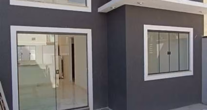 Casa para Venda em Rio das Ostras, Chacara Marilea, 2 dormitórios, 1 suíte, 2 banheiros, 2 vagas