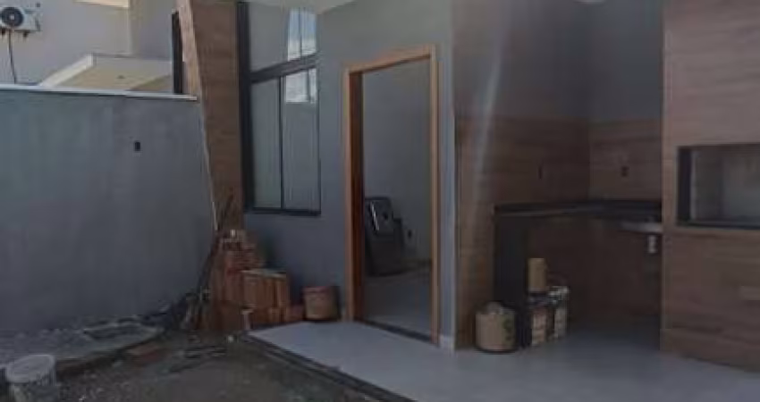 Casa para Venda em Rio das Ostras, Ouro Verde, 3 dormitórios, 2 suítes, 3 banheiros, 1 vaga