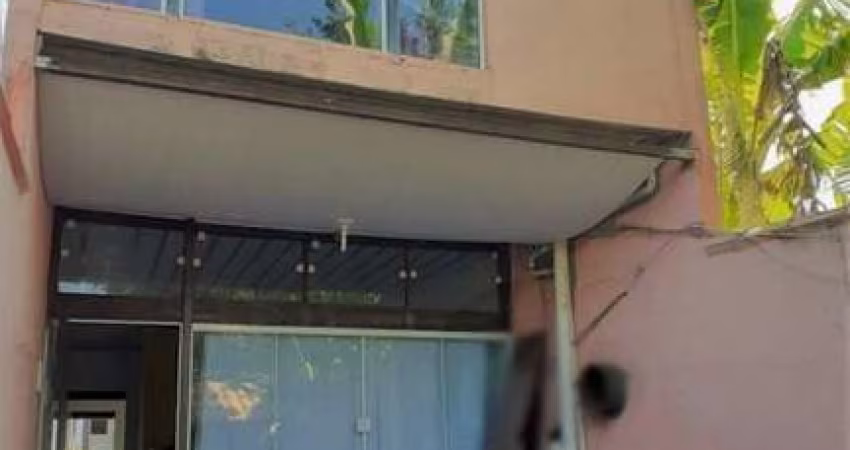 Casa para Venda em Macaé, Lagoa, 2 dormitórios, 2 suítes, 3 banheiros, 1 vaga
