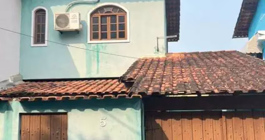 Casa para Venda em Rio das Ostras, Costazul, 2 dormitórios, 2 banheiros, 1 vaga