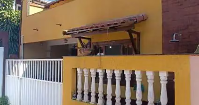 Casa para locação em rio das ostras, parque zabulão, 3 dormitórios, 2 banheiros, 1 vaga