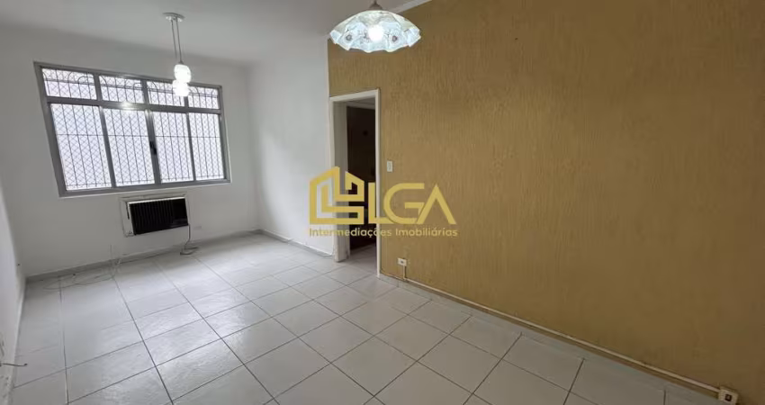 Apartamento a venda  garagem fechada e elevador no Embaré - Santos