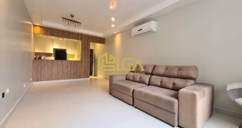Excelente apartamento de 2 dormitórios à 150 m da Praia-Pompéia!