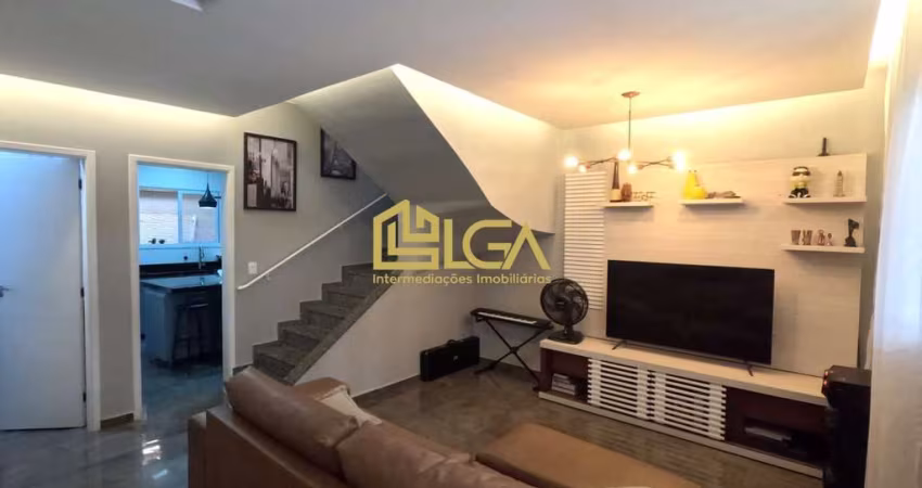 Sobrado Amplo c/ Área Gourmet - 3 Dorms e Suíte - Próx. à Praia