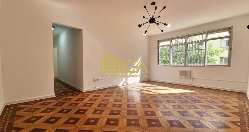 Apartamento para Locação - Gonzaga - Santos l 3 quartos + dependência completa