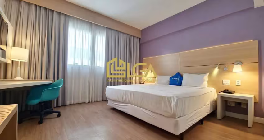 Studio mobiliado à venda no stay santos – pompeia, quadra da praia