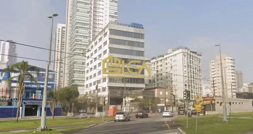 Prédio à venda na Avenida General Francisco Glycerio, 557, Pompéia, Santos