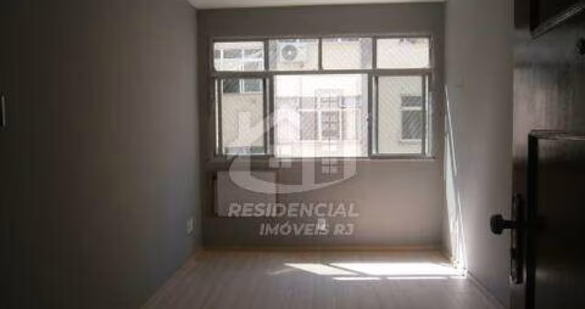 Apartamento 51m² com 2 quartos para venda em Laranjeiras RJ