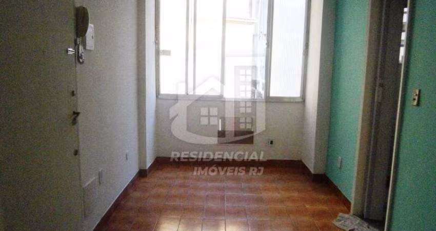 Apartamento 25m² para venda no Catete RJ