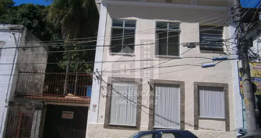 Quartos e suítes para locação no Centro RJ