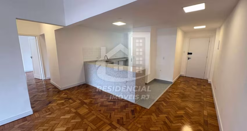 Apartamento Venda 130m² Reformados 3Quartos com Dependência  Flamengo RJ