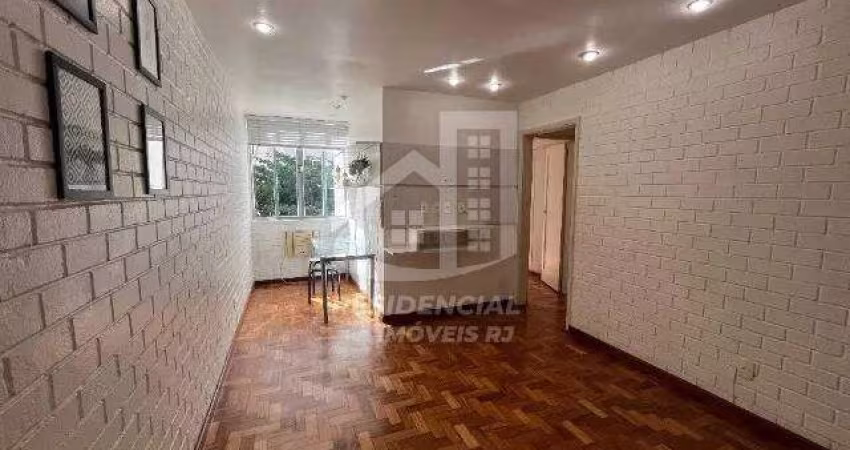 Apartamento Venda  52m² Sala e 1 Quarto com Dep. Mobiliado Copacabana RJ